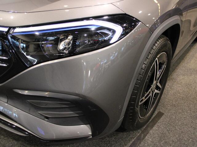 Mercedes-Benz EQA 250 Business Solution AMG 67 kWh Panorama dak