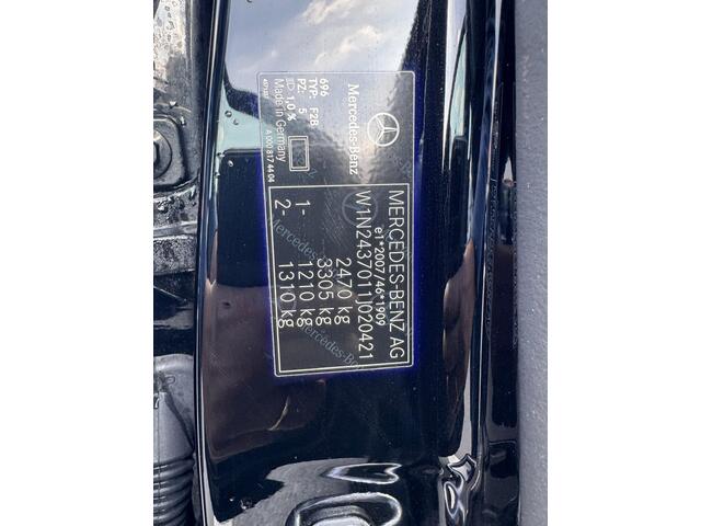 Mercedes-Benz EQA 250 Sport 67 kWh Advanced Pakket, Premium pakket, rij-assistentie pakket Wordt verwacht begin maart