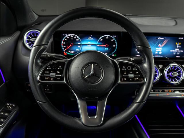 Mercedes-Benz EQA 250 Business Solution Luxury 67 kWh Premium | Panorama dak | Trekhaak