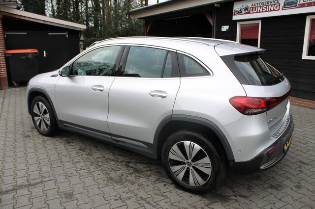 Mercedes-Benz EQA 250 Business Solution Luxury 67KWh - Trekhaak