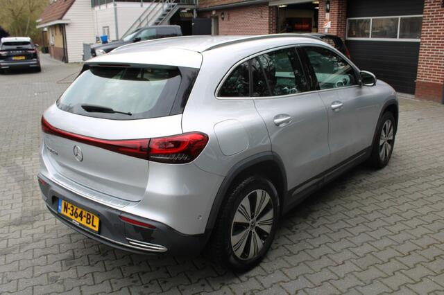 Mercedes-Benz EQA 250 Business Solution Luxury 67KWh - Trekhaak