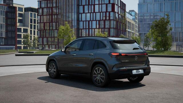 Mercedes-Benz EQA 250+ Business Solution AMG 71 kWh | Panoramaschuifdak | Dodehoekassistent | Head-up | Burmester | Winterpakket |