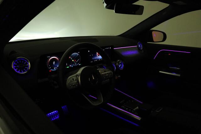 Mercedes-Benz EQA 250 Business Solution AMG 67 kWh | SOH 95.5% | Dig. Cockpit | Pano | Elek. Trekhaak | Stoelverw. | Adapt. Cruise | Camera | 18''