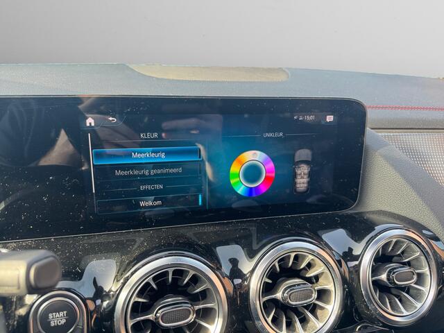 Mercedes-Benz EQA 250 Business Solution AMG 67 kWh- SOH 94%, Panoramadak, Sfeerverlichting, Elek Trekhaak, Camera