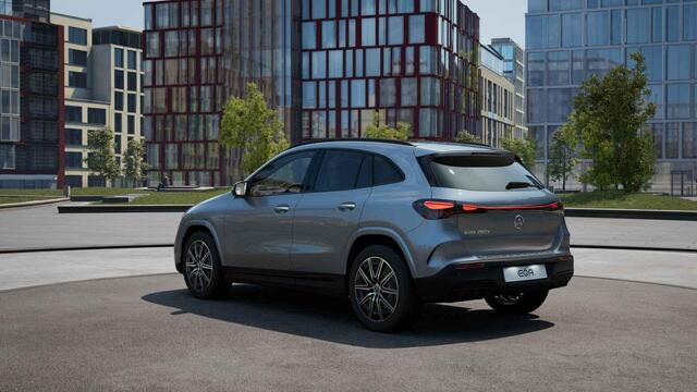 Mercedes-Benz EQA 250+ Business Solution AMG 71 kWh | Panoramaschuifdak | Dodehoekassistent | Head-up | Burmester | Winterpakket |