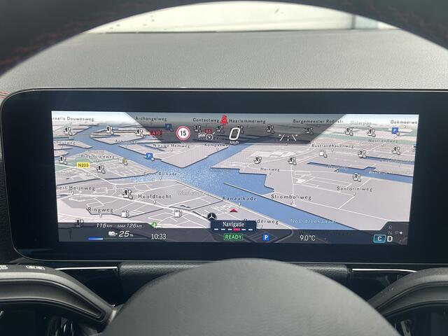 Mercedes-Benz EQA 250+ AMG | Night Pakket | Panoramadak | 360° Camera | DISTRONIC afstandsassistent | Dodehoekassistent | Apple CarPlay | Android Auto | Advanced Sound System | Sfeerverlichting | Stoelverwarming | Elektrische Achterklep
