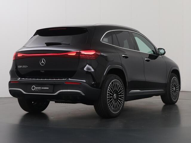 Mercedes-Benz EQA 250+ Business Solution AMG 71 kWh | Panoramaschuifdak | Leder | Head-up | Burmester | Winterpakket |