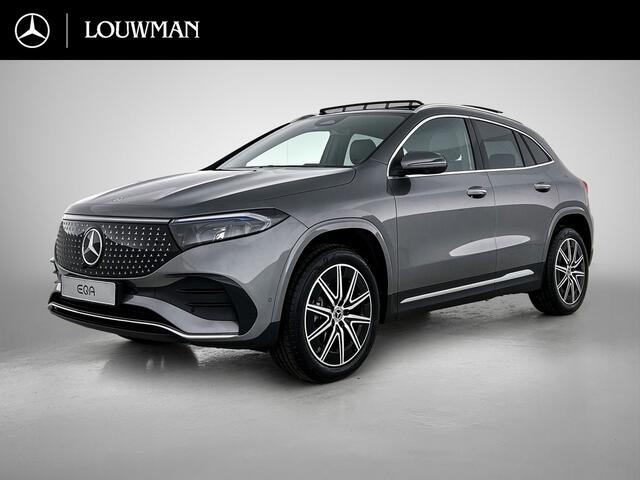 Mercedes-Benz EQA 250+ Business Solution AMG 71 kWh | Premium pakket | Trekhaak | Smartphone integratie | Panoramaschuifdak | Sportstoelen | Sfeerverlichting | 360° camera | Stuurwielpaddles gegalvaniseerd | Sierdelen in Star Pattern |