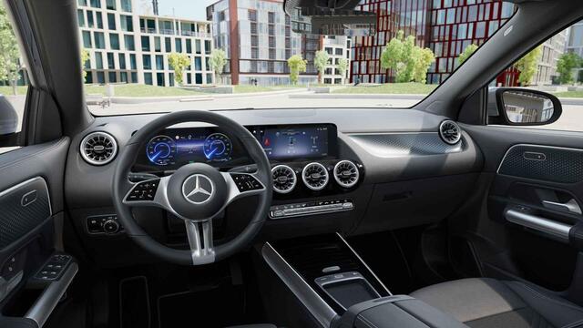 Mercedes-Benz EQA 250 Luxury Line 67 kWh | AMG wielen | Stoelverwarming | 360 camera | Getint glas |