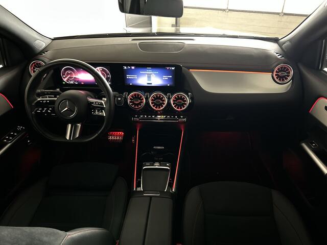 Mercedes-Benz EQA 350 4MATIC AMG Line 67 kWh Facelift Advanced, Distronic, LMV 20'' Soh (batterijcheck) Waarde 98,1 %