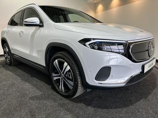 mercedes-benz-eqa-250+-electric-art