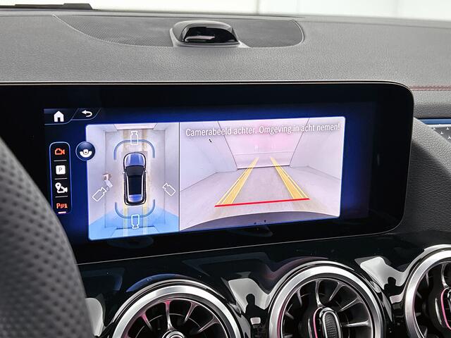 Mercedes-Benz EQA 250+ Business Solution AMG 71 kWh | Premium Pakket | DISTRONIC | Panoramaschuifdak | Stuurwielpaddles gegalvaniseerd | Sierdelen in Star Pattern | Sfeerverlichting | 20" multispaaks AMG velgen |