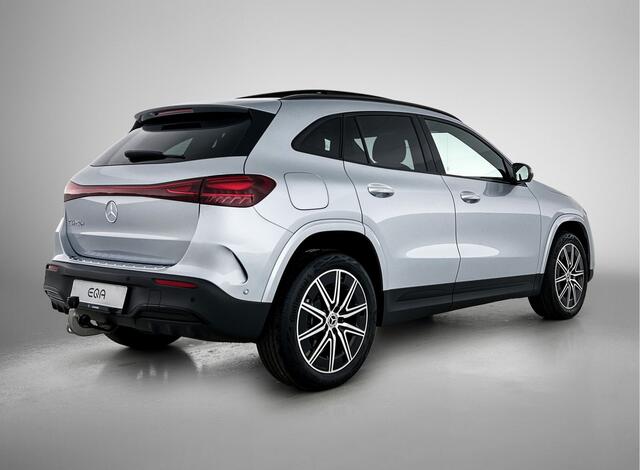 Mercedes-Benz EQA 250+ Business Solution AMG 71 kWh | Nightpakket | Trekhaak | DISTRONIC | Smartphone integratie | Panoramaschuifdak | Stuurwielpaddles gegalvaniseerd | 360° camera | Burmester Surround Sound |