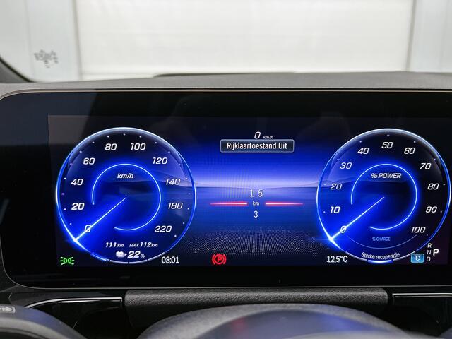 Mercedes-Benz EQA 250+ Business Solution AMG 71 kWh | Trekhaak | 20" multispaaks AMG velgen | Panoramaschuifdak | Smartphone integratie | 360° camera | Sierdelen in Star Pattern | Burmester Surround Sound |