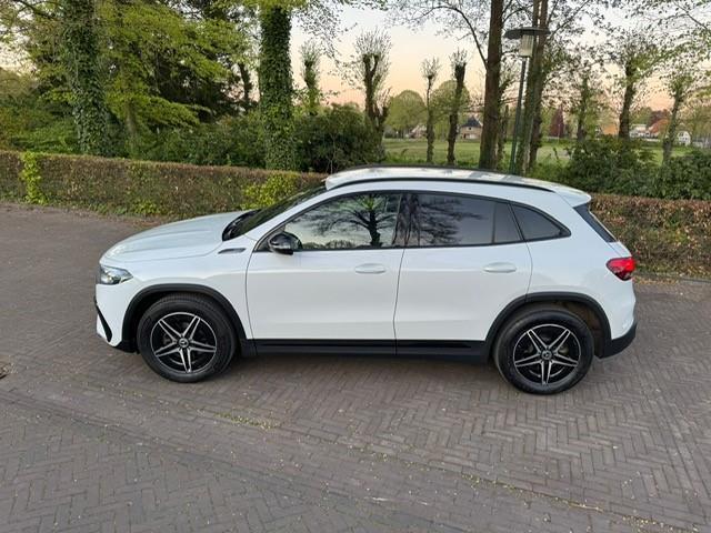 Mercedes-Benz EQA 250 Business Solution AMG 67kWh SOH 94,6% Acarplay/Navi/Camera/Fabrieksgarantie