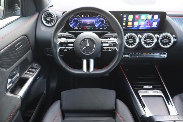 Mercedes-Benz EQA 250+ AMG Line 71 kWh - NL- Auto!! Stoelverw I Sfeerverl. I Dode hoek