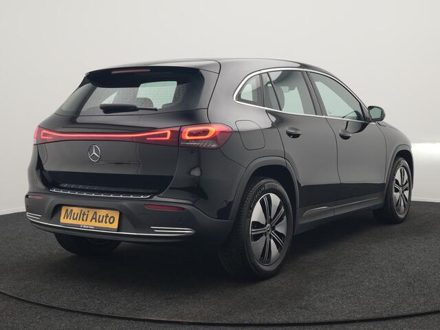 Mercedes-Benz EQA 250+ Business Line 71 kWh LONG RANGE 191pk Dealer O.H. | MBUX Widescreen Navi | Camera | Sfeerverlichting | 18"L.M | Sportstoelen Verwarmd | Apple Carplay | Cruise Control | Navigatie | DAB |