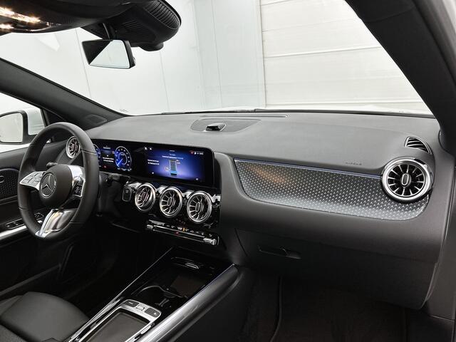 Mercedes-Benz EQA 250+ Business Solution Luxury 71 kWh | Spiegelpakket | Parkeerpakket met achteruitrijcamera | Warmtewerend, donkergetint glas | Trekhaak | Panoramaschuifdak | Sfeerverlichting | Sierdelen in Star Pattern | Smartphone integratie |