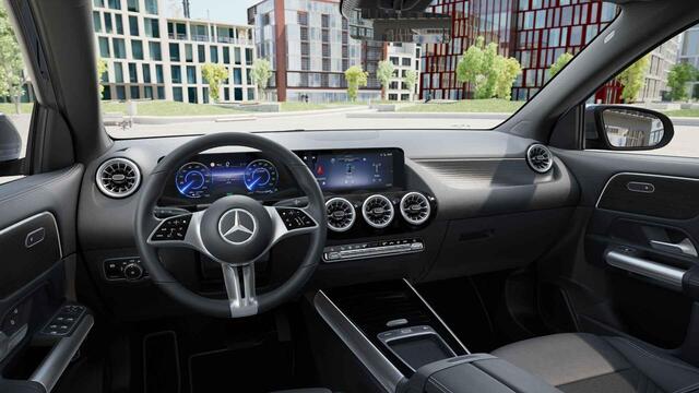Mercedes-Benz EQA 250+ Luxury Line 71 kWh | Winter pakket | Getint glas | 360 graden camera |