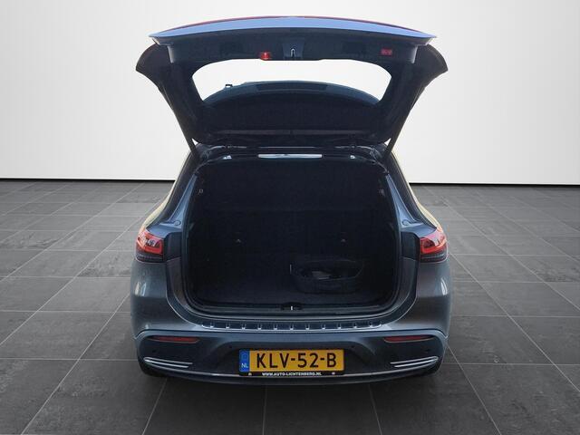 Mercedes-Benz EQA 300 4MATIC 67 kWh Progressive / Luxury Line Camera / Dodehoek / Stoelverwarming