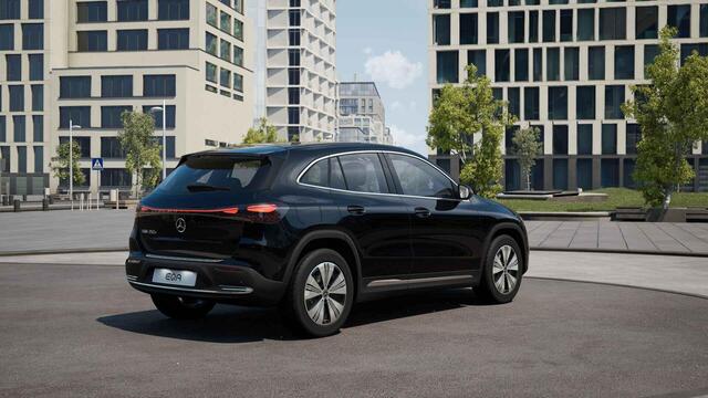 Mercedes-Benz EQA 250+ Luxury Line 71 kWh | Stoelverwarming | Sfeerverlichting | Achteruitrijcamera |