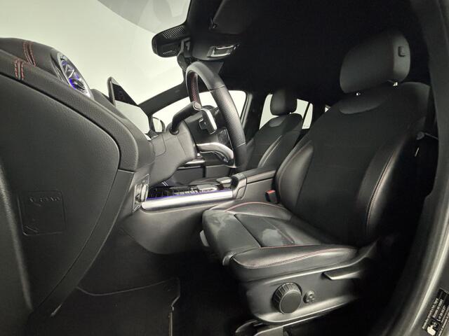 Mercedes-Benz EQA 250 Business Solution AMG 67 kWh | Trekhaak | 419 KM WLTP | Ambient verlichting |