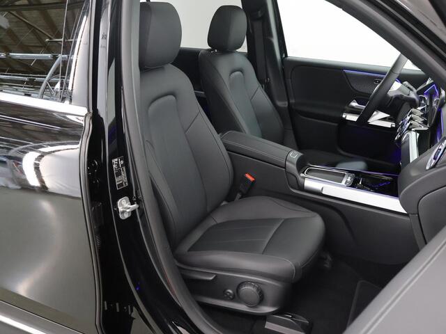 Mercedes-Benz EQB 250+ Luxury Line 71 kWh | Panoramaschuifdak | Achteruitrijcamera | Stoelverwarming | Keyless go | EASY-Pack achterklep