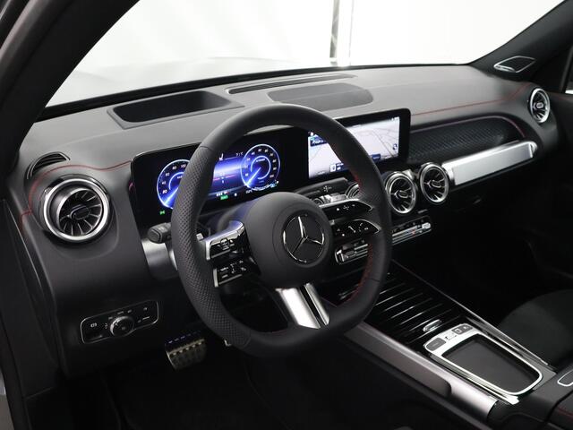 Mercedes-Benz EQB 250+ AMG Line 71 kWh | Premium pakket | 20" AMG Velgen | Burmester | Head-up | Panoramadak | Memory pakket |