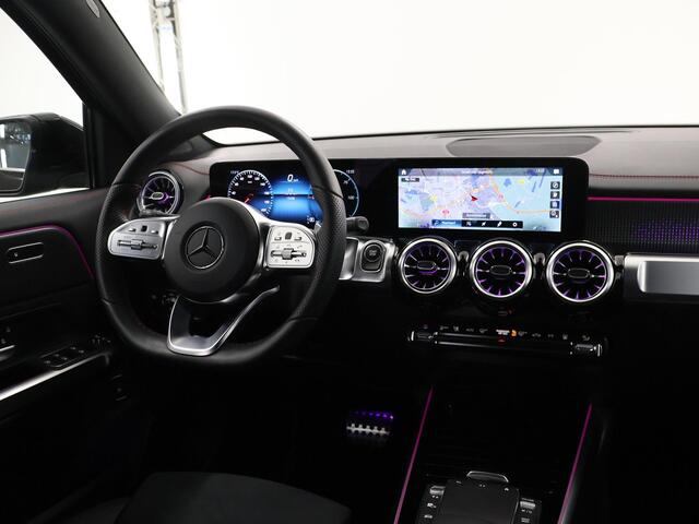 Mercedes-Benz EQB 250 AMG Line 67 kWh | AMG | Stoelverwarming | Apple carplay |