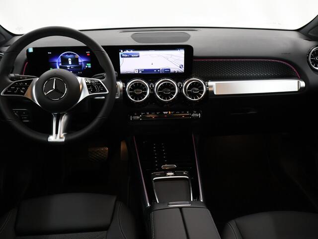 Mercedes-Benz EQB 250+ Essential Line 71 kWh | Stoelverwarming | Parktronic | Achteruitrijcamera |