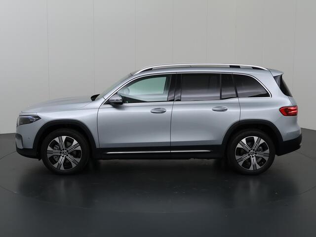 Mercedes-Benz EQB 250+ Luxury Line | Winter-pakket | Elektrisch verstelbare stoelen | 360 graden camera | Elektrisch bedienbaar panorama-dak