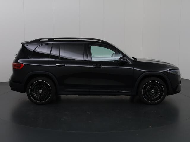 Mercedes-Benz EQB 250+ AMG Line 71 kWh | Night | Burmester | Panoramdak | Memory | Head-up display | Rij-assistentie pakket | 360 camera |