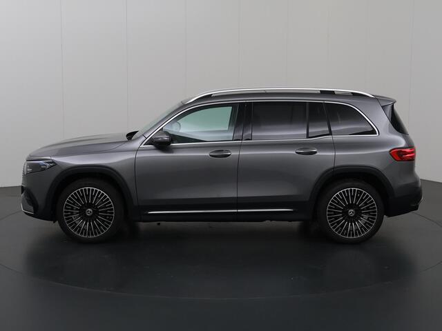 Mercedes-Benz EQB 250+ AMG Line 71 kWh | Panoramaschuifdak | Head-up display | Keyless go | Stoelverwarming | Burmester |