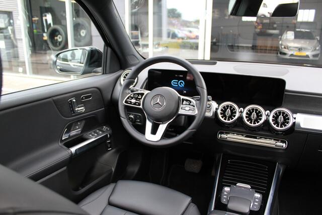 Mercedes-Benz EQB 300 4MATIC | Pano | Memory | Carplay | 360 |