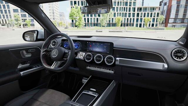 Mercedes-Benz EQB 250+ Business Solution AMG 7p. 71 kWh Panorama dak