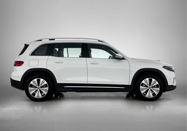 Mercedes-Benz EQB 250+ Business Solution 71 kWh | Widescreen display | Extra USB-poorten | EASY PACK achterklep | Sfeerverlichting | Parkeerpakket met achteruitrijcamera | Stoelverwarming voor |