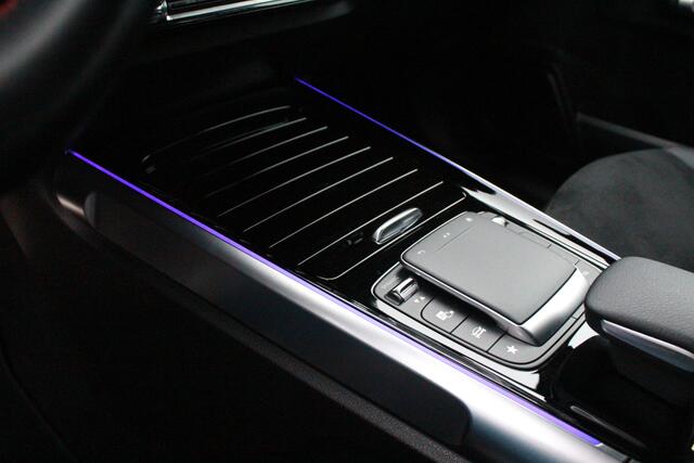 Mercedes-Benz EQB 250 AMG Line | Camera | Carplay | Sfeer |