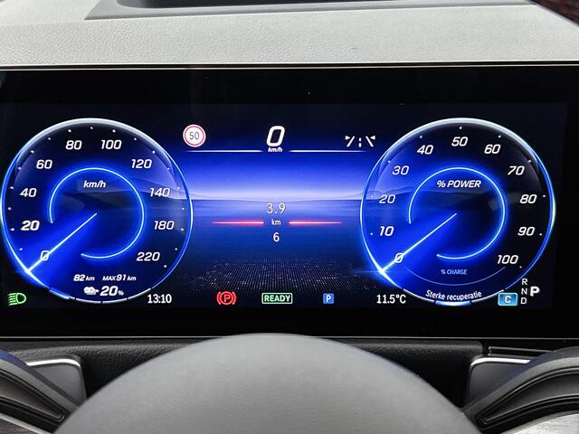 Mercedes-Benz EQB 250+ Business Solution AMG 7p. 71 kWh | Derde zitrij | Memorypakket | Augmented Reality navigatie | Head-up display | Burmester® 3D sound systeem | 360° camera | Panoramaschuifdak |