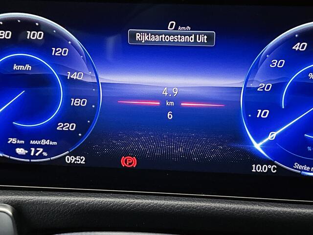 Mercedes-Benz EQB 250+ Business Solution AMG 71 kWh | Memorypakket | Augmented Reality navigatie | Head-up display | Burmester® 3D sound systeem | 360° camera | Panoramaschuifdak | Smartphone integratie |
