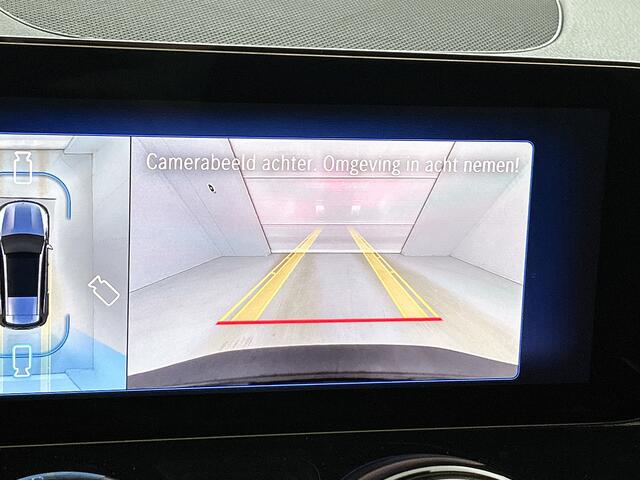 Mercedes-Benz EQB 250+ Business Solution AMG 71 kWh | Memorypakket | Augmented Reality navigatie | Head-up display | Burmester® 3D sound systeem | 360° camera | Panoramaschuifdak | Smartphone integratie |