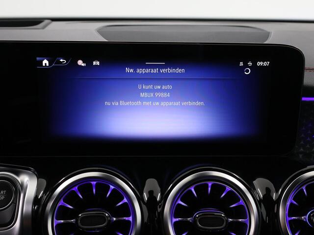 Mercedes-Benz EQB 250+ AMG Line 71 kWh | Panoramaschuifdak| 360-Camera | Dodehoekassistent | DAB+ | Led-Koplampen |