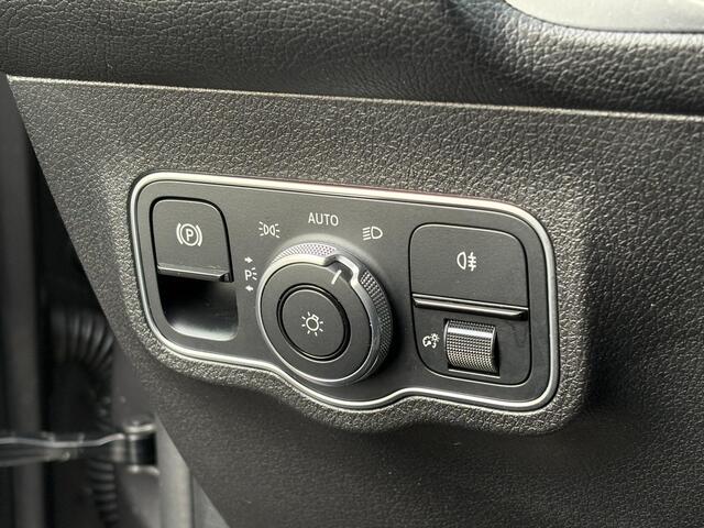 Mercedes-Benz EQB 250+ Business Line 71 kWh