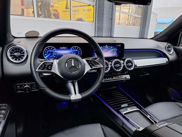 Mercedes-Benz EQB 250+ Business Line LIMITED 7p. 71 kWh | Panoramadak | Achteruitrijcamera | Cruise Control | Sfeerverlichting | Stoelverwarming | Dodehoekassistentie | Elektrische achterklep