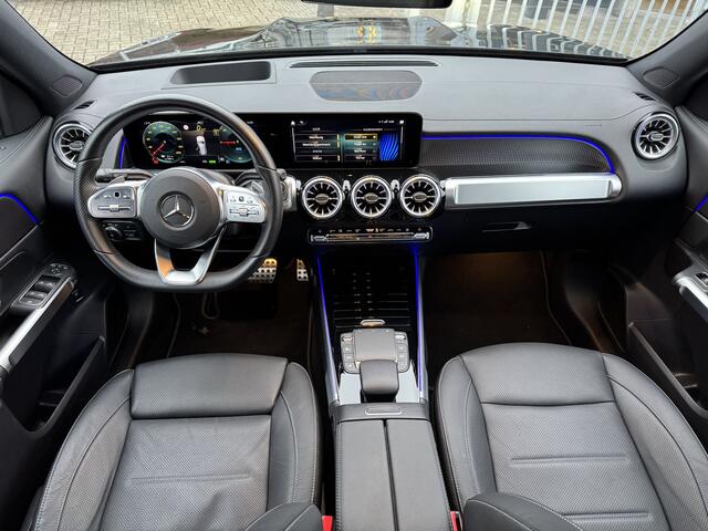 Mercedes-Benz EQB 300 4MATIC AMG Line 7p. 67 kWh Distronic | Night | 360-Camera | Keyless