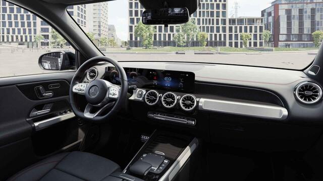 Mercedes-Benz EQB 300 4MATIC AMG Line 67 kWh | Night | Panoramadak | Burmester | 360 graden camera | Rijassistentiepakket |