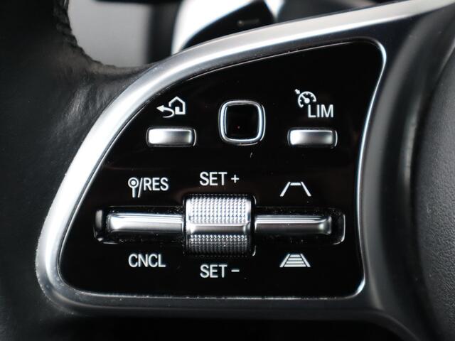 Mercedes-Benz EQB 300 4MATIC Luxury Line 67 kWh