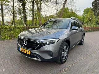 mercedes-benz-eqb-250-luxury-line-6