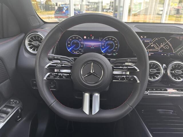 Mercedes-Benz EQB 250+ AMG Line 7p. 71 kWh | Panoramadak | Memory | Apple Carplay