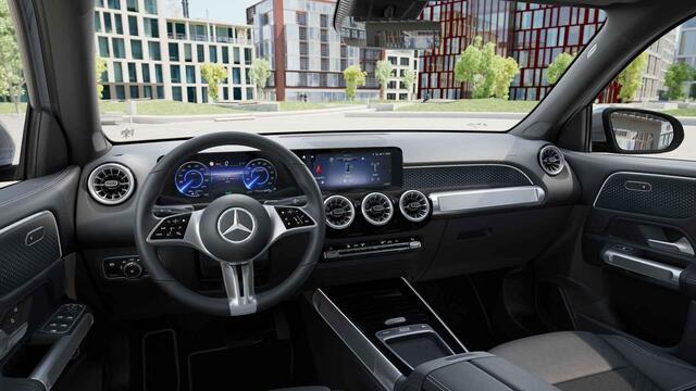 Mercedes-Benz EQB 250+ Luxury Line 71 kWh | Getint glas | Winter pakket | Achteruitrijcamera |