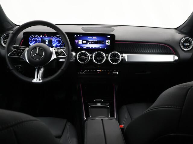 Mercedes-Benz EQB 250+ Luxury Line 71 kWh | Getint glas | Winter pakket | Achteruitrijcamera |